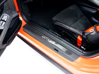 2016 Porsche 911 — миниатюра 14