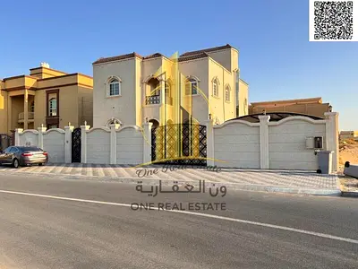 🏡 للإيجار فيلا في منطقة الرقايب 2 🔹 تتكون من: 5 غرف نوم مجلس صالتين 📍 موقع مميز قريب من جميع الخدمات والمرافق.