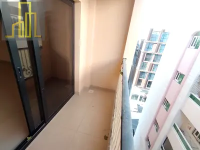 1BR WITH WARDROBE // Bigg hall // with master