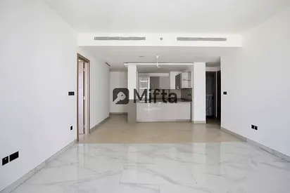2.5% Commission | 3BR + Maid | Views