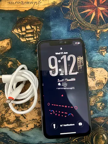 iPhone 11