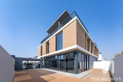4 Bedroom Villa | Single Row | Close To Park