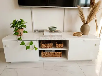 Tv stand
