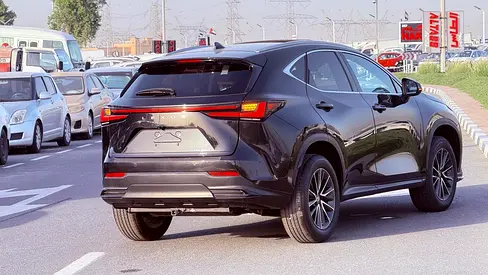 2023 Lexus NX-SERIES — миниатюра 12