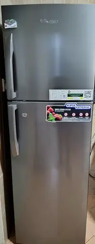 Refrigerator 2 door 250litres