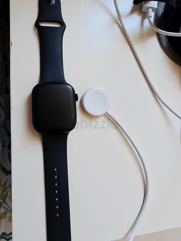 Apple Watch 10 GPS version with magnetic charger - Black strap under warranty. With screen protector