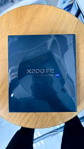 Vivo x200 fe