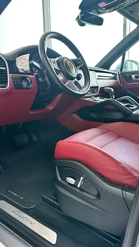 2019 Porsche CAYENNE 照片 3