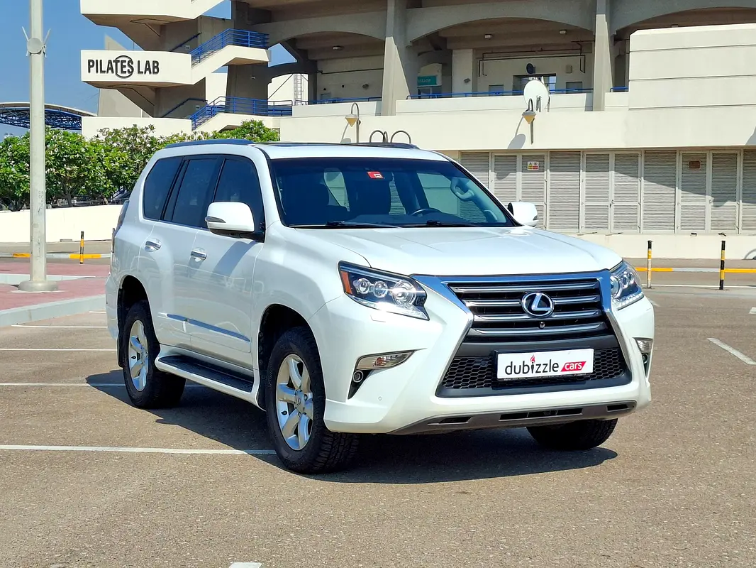 Lexus GX-Series 2015 — photo 1 of 15