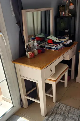 Wooden Dressing Table set
