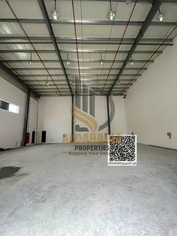 🏭 Warehouses for Rent in Umm Al Quwain 📍 Prime Location on a Main Road