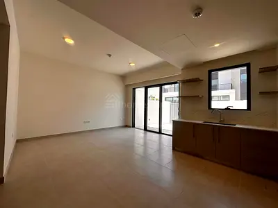 Brand New | unfurnished | Ready to Move
