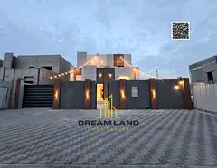 An unmissable opportunity: a villa for sale next to the mosque, ready to move in. Prime location, in
