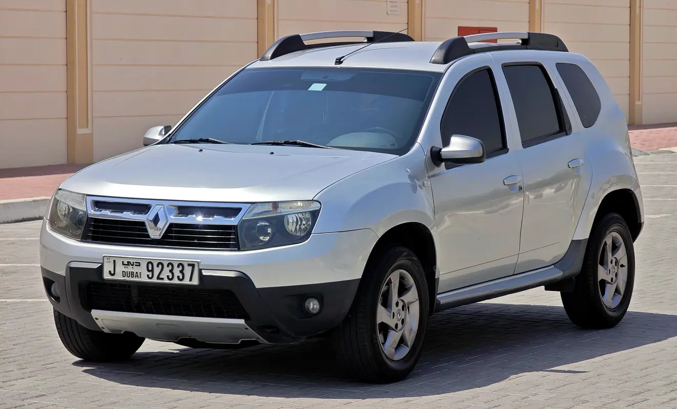 Renault Duster 2014 — photo 1 of 16