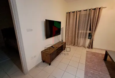 Furnished| Renovated| Garden View| Cozy