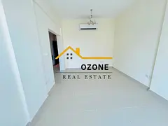 Wow brand new building in school area 2bath saprit room and saprit hall door good location easy exit