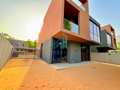 🌿 Spacious 4BHK Corner Villa + Majlis for Rent in Robinia Masaar
