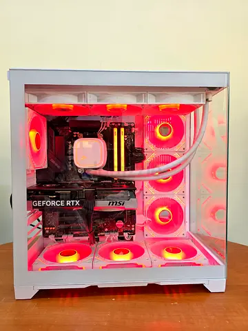 Ryzen7-7800X3D RTX 5070 OC Gaming PC