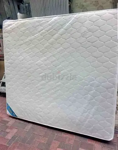 King size mattress 180x200cm.  24/7  times delivery available