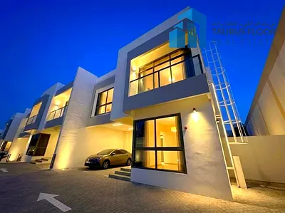 5BR Villa| Private Garden| Near Public Park