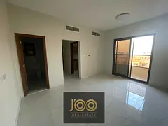 Master bedroom | Balcony | Built-in wardrobes | Second tenant | On the main road