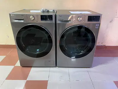 LG brand 9kg washer and 9kg dryer set lastest version