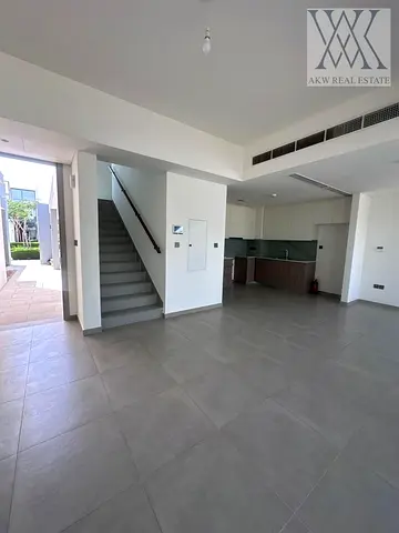 Prime Location | Near Pool and Park