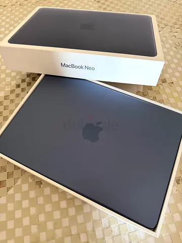 Macbook Neo 2026, 1 Month Old, Brand New Condition 256gb / 8gb, 13inch, TDRA
