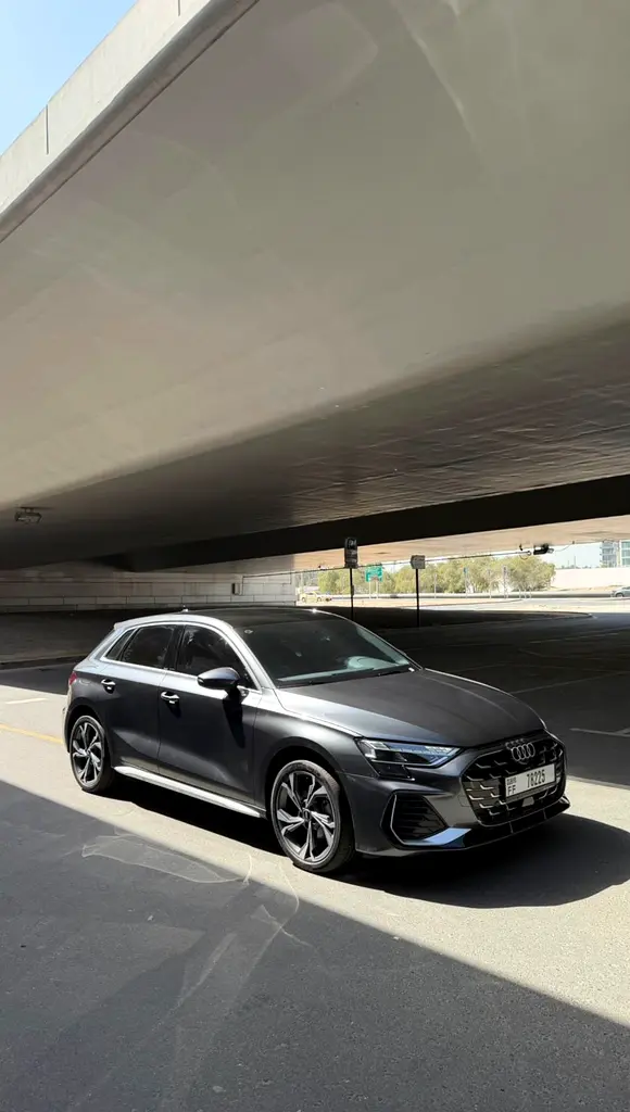 Audi A3 2025 — photo 1 of 8