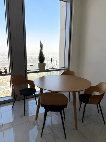 Jysk Modern Round Dining Table with Four Chairs