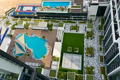 Vacant on June | Lagoon View | OP