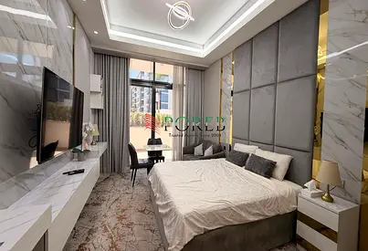 Ultra Luxury | XXL Studio | 1 cheque