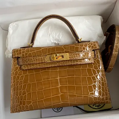 Hermes Kelly Mini II Sellier In Ficelle Shiny Alligator Leather
