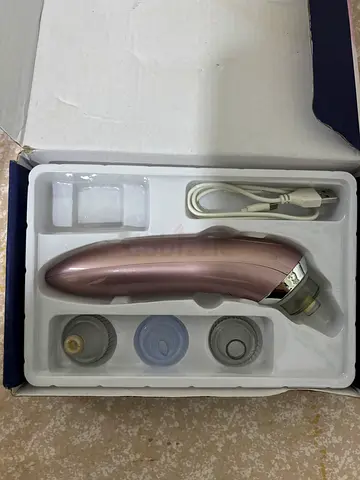 Electric Blackhead Remover Vacuum with Interchangeable Heads