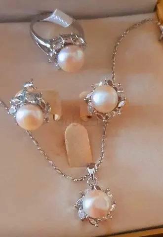 Natural Pearl and Cubic Zirconia Jewelry Set — Necklace, Finger Ring And Earrings. New. Never Worn.