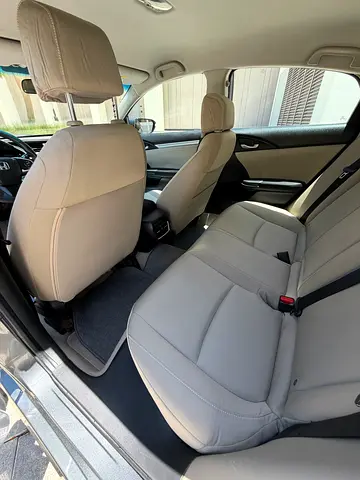 صورة 8 لـ 2020 Honda CIVIC