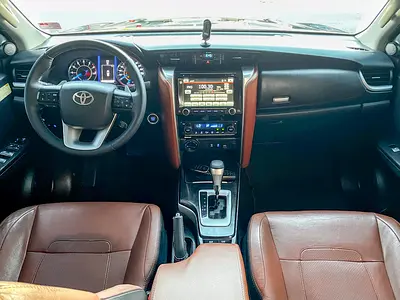 2017 Toyota FORTUNER 照片 14