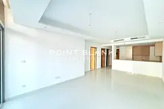 Unfurnished 2 Bedrooms | Burj Khalifa View | Vacant