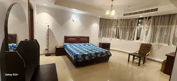 Luxury Fully Furnished Master Room with attached washroom Available For Rent in Al Muteena Deira