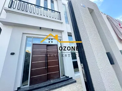 Hot Deal Spacious 5bedroom Villa With Nice Finishing And Maid Room