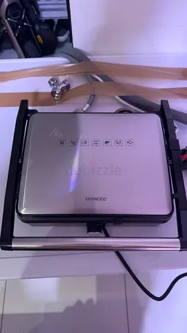 Electric grill