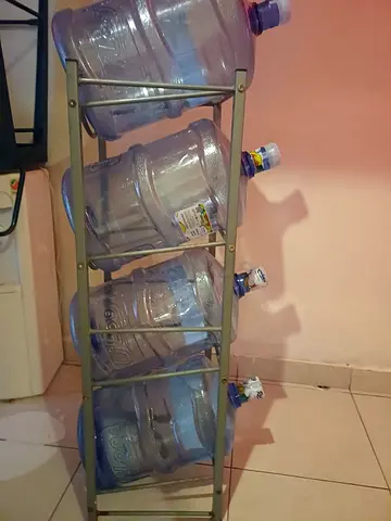 Metal 4-tier Water Bottle Storage Rack with 5 x 19L Bottles
