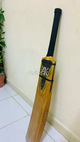 Cricket Bat -(3 piece)