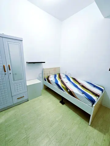 Mushrif mall near furnished single male room