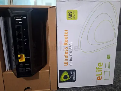 D-Link DIR-850L Wireless Router - Good Condition (with box)