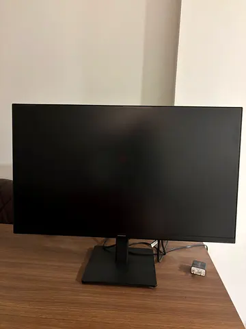 24-inch Full HD Computer Monitor in Good Condition
