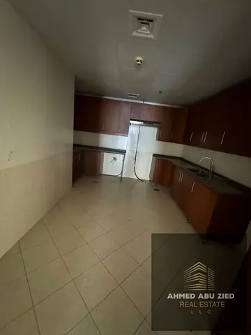 Full Sea View 3BR + Maid for Rent in Al Khan Sharjah - Mamzar Lagoon - Free AC - Free Parking Gym P