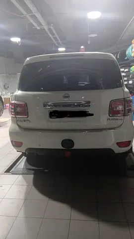 Nissan Patrol LE Platinum 2015 | GCC Specs | Well Maintained