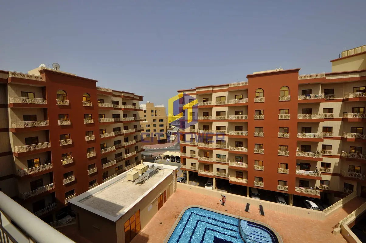 1 Bedroom Hall Apartment in Al Raffa with Pool Gym Family Building