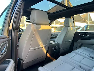2023 Chevrolet SUBURBAN 照片 14
